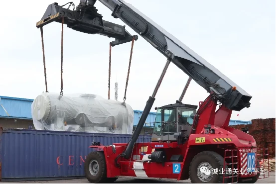 Heavy Cargo Transportation